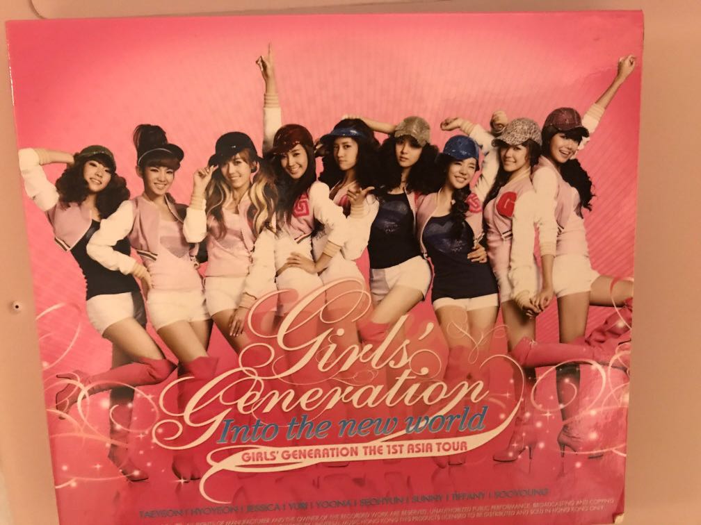 少女時代girls Generation Into The New World The 1st Asia Tour Cd 音樂樂器 配件 Cd S Dvd S Other Media Carousell