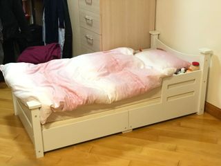 （分類：）位於 。 由 inion 提交（商品編號 1061689881，圖片 1）。簡介： 。