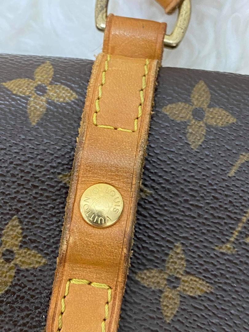 Auth Lv (Category: Luxury Bags & Wallets) located in Davao. Submitted by gingerdust (Listing ID 1061662318, Image 3). Description: .