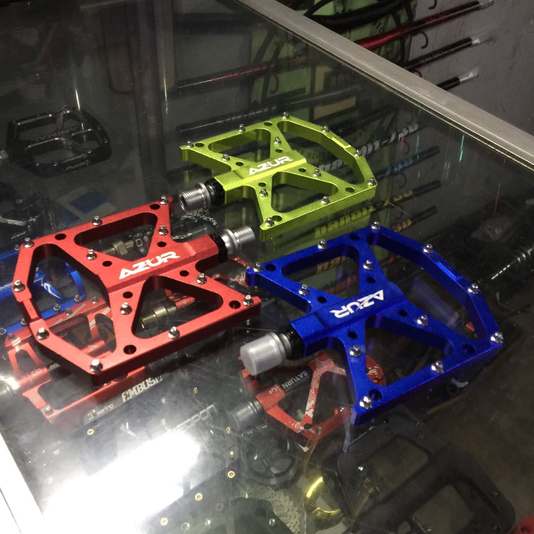 Azur pedals hotsell