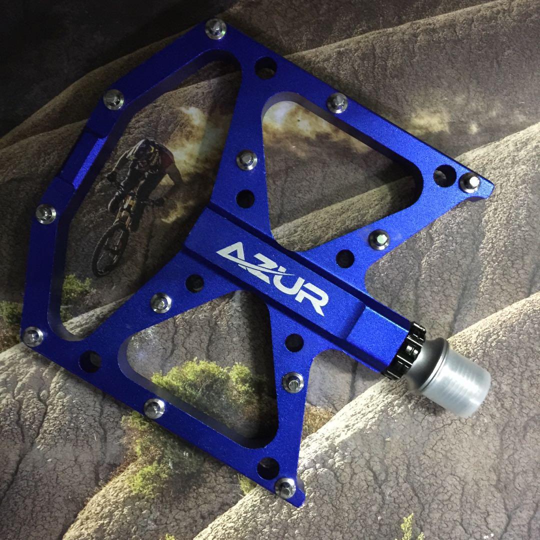 azur pedals