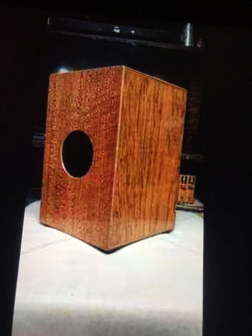 Beat box (Category: Soundbars, Speakers & Amplifiers) located in Quezon City. Submitted by dopetown (Listing ID 1061566201, Image 2). Description: .