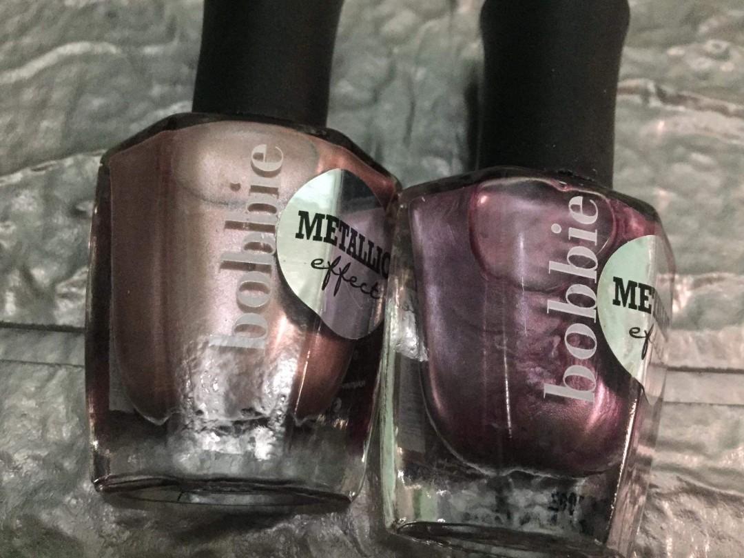 Bobbie Brown Mettalic Nail Polish (Category: Hands & Nails) located in San Mateo. Submitted by shopone1 (Listing ID 1061576647, Image 1). Description: Metallic Nail Polish Brand New RFS:Decluttering.