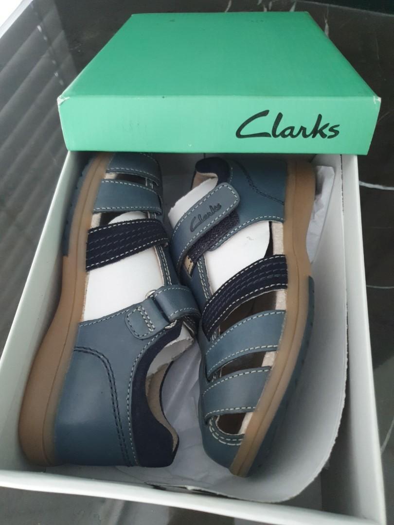 clarkes boys sandals