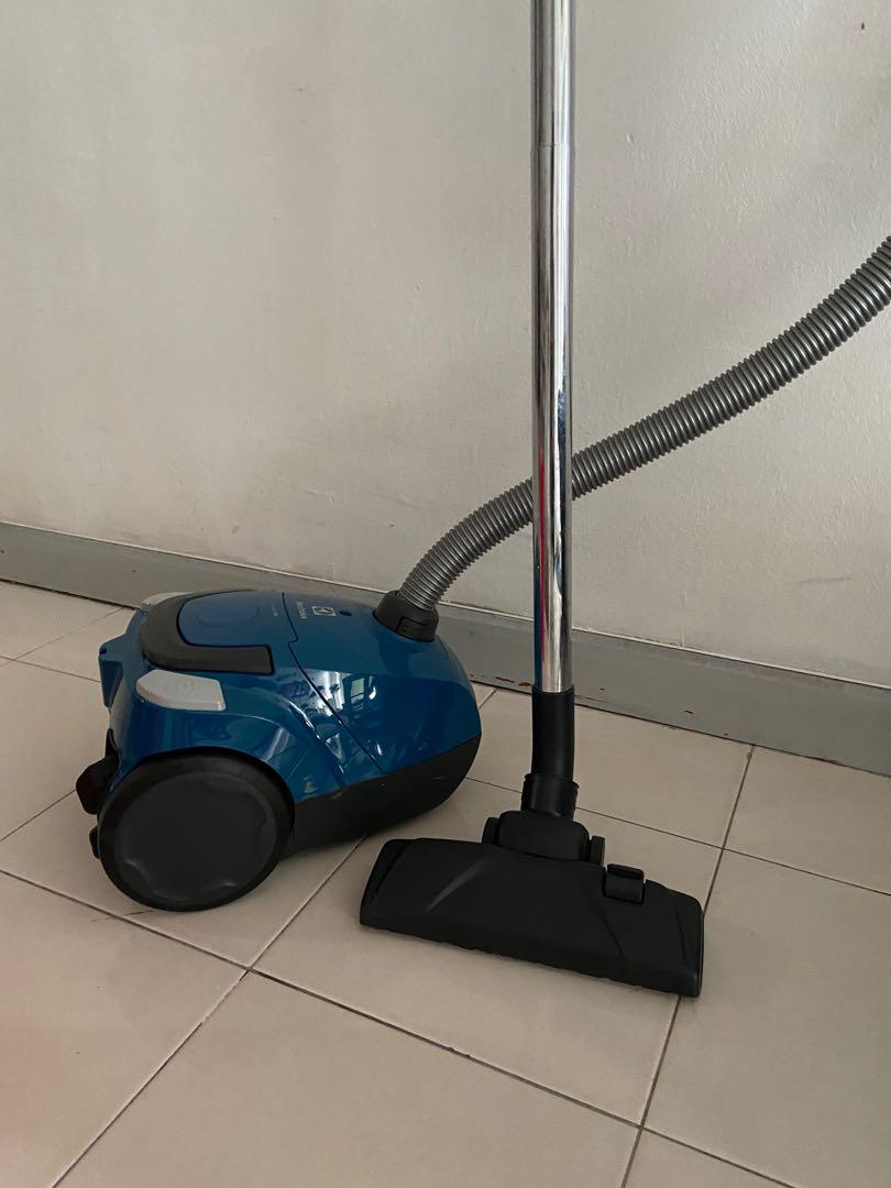 Electrolux Vacuum Cleaner, Services, Electronics & Gadget Repairs on Carousell