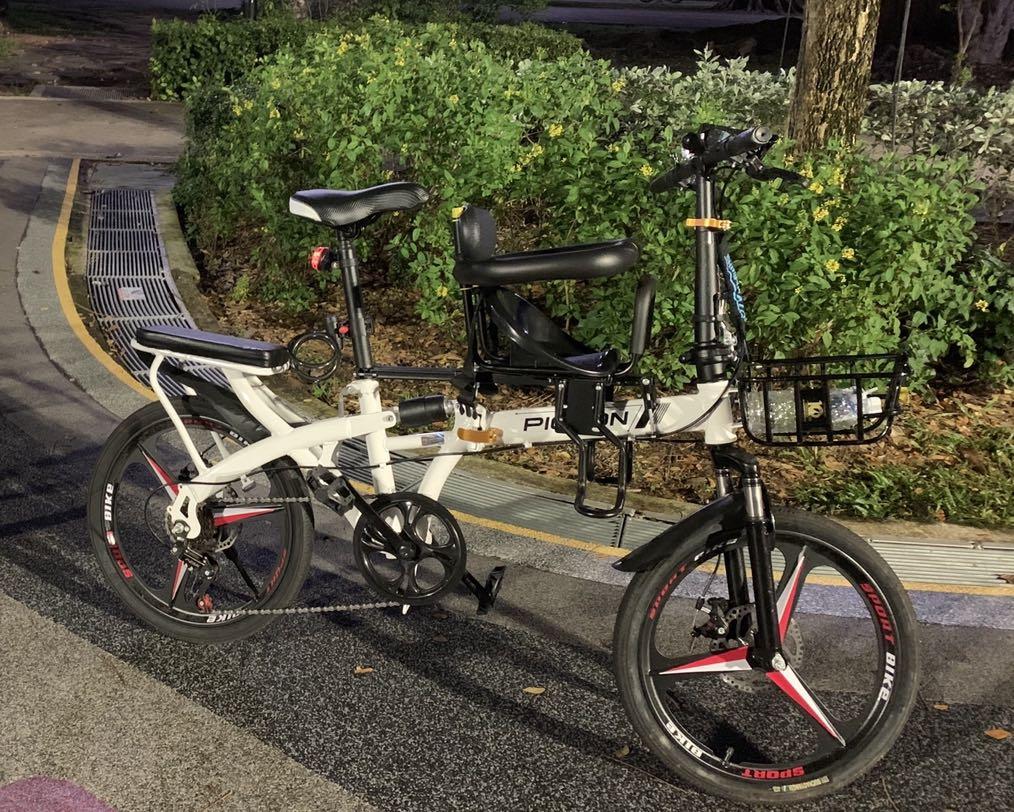 Foldable 20” Bike with baby seat, Sports Equipment, Bicycles & Parts