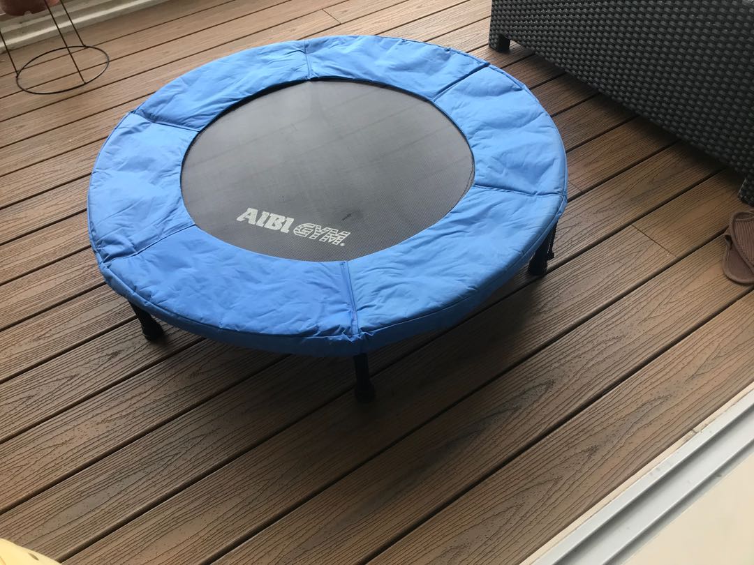 folding mini trampoline