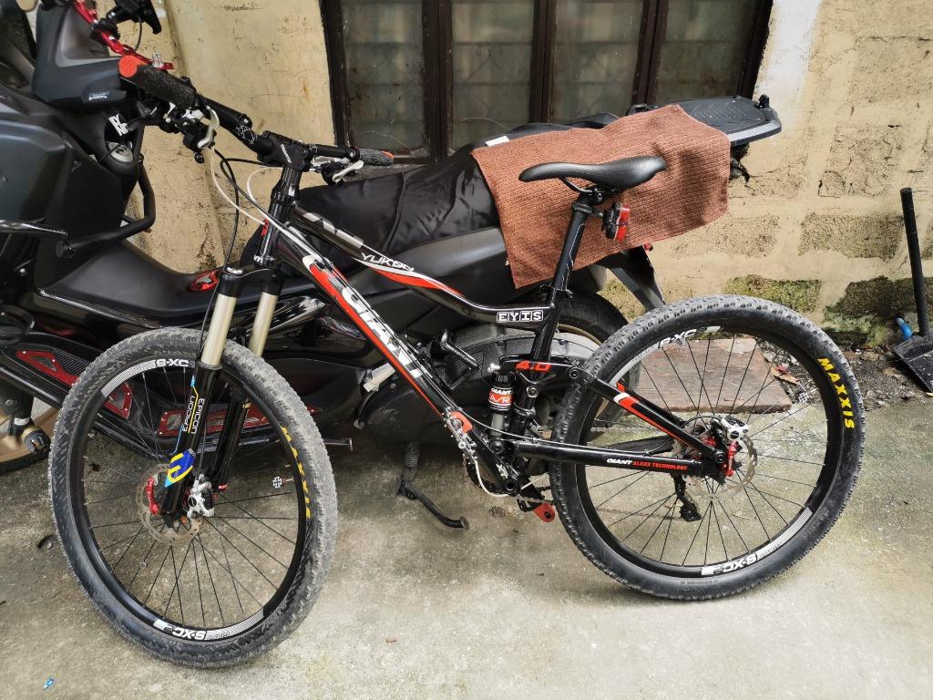giant yukon for sale