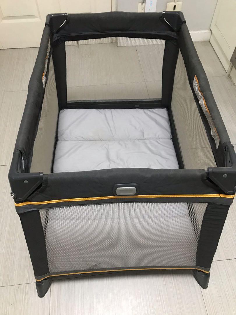 Graco pack n hotsell play jetsetter lite
