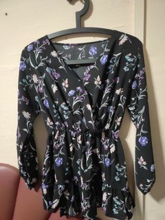 (Category: ) located in . Submitted by milktea1995 (Listing ID 1061610112, Image 1). Description: .