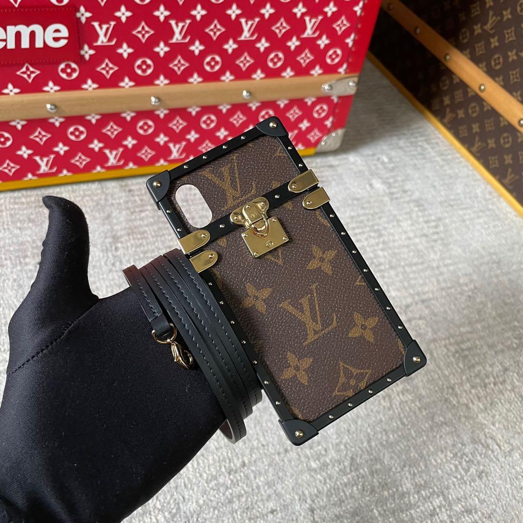 LV iPhone Card Wallet Cases