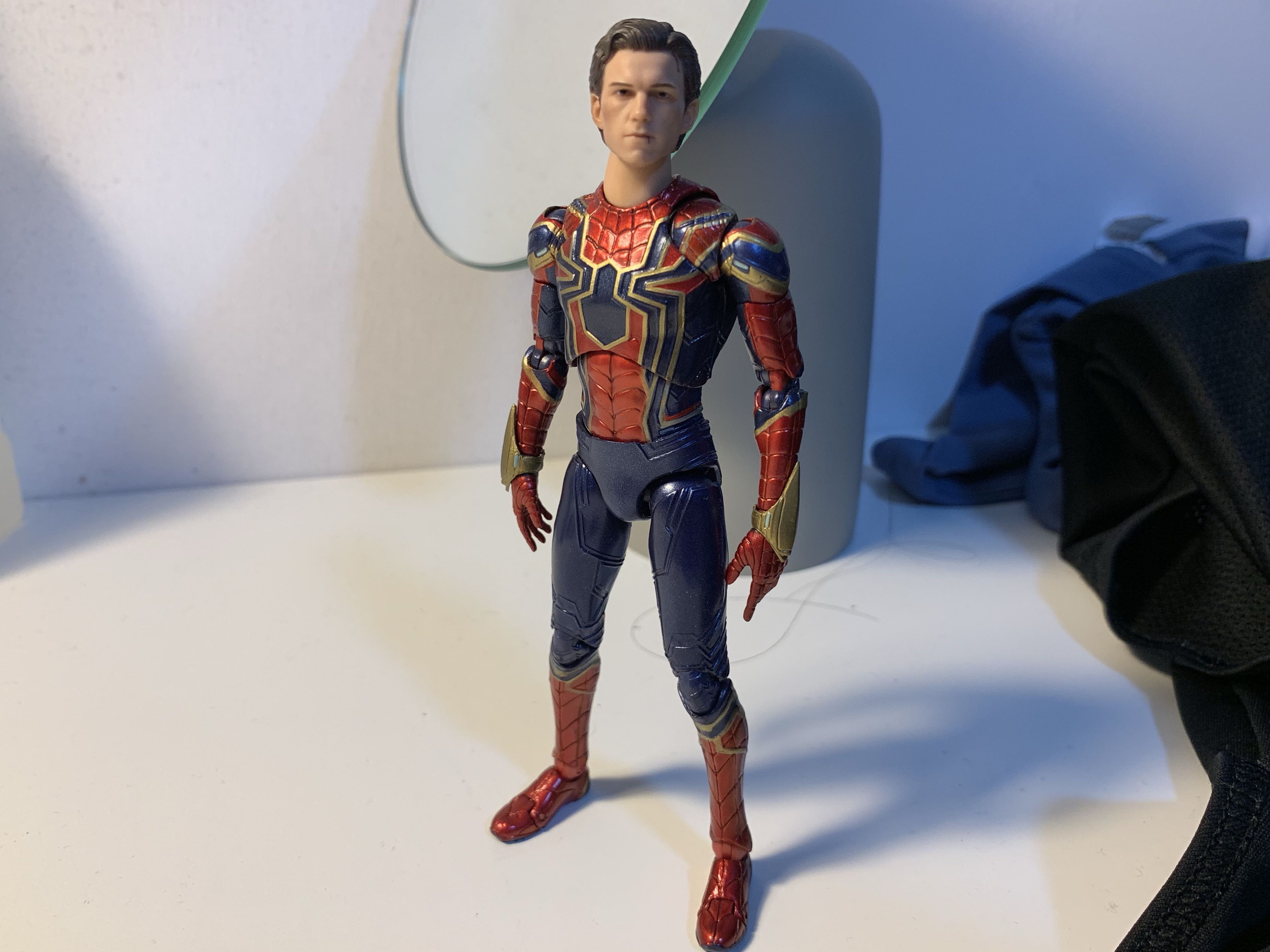 Tom holland discount avengers figurines