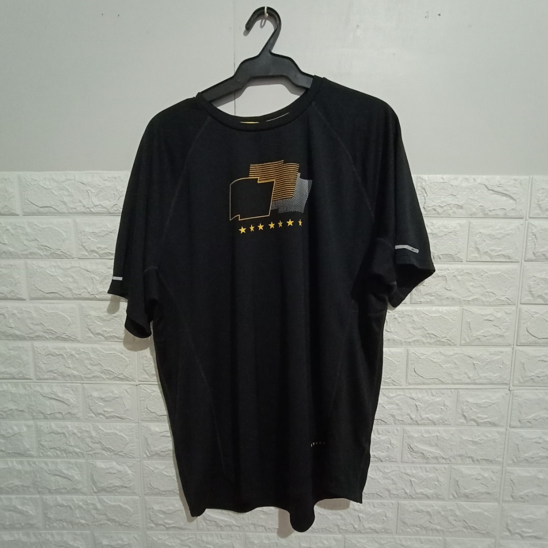 livestrong dri fit shirt