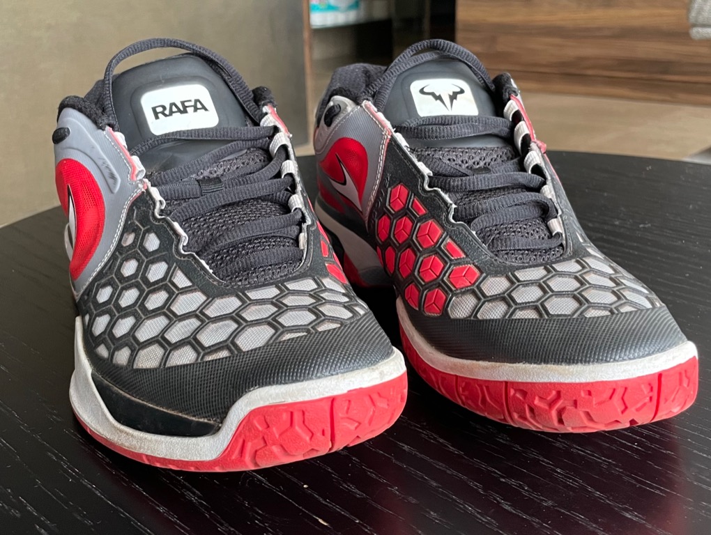 ecuador demasiado Ahorro Rafael Nadal Nike AIR MAX COURTBALLISTEC 4.3 Shoes 487986-010 -- tennis  shoes (size US 10), Men's Fashion, Footwear, Sneakers on Carousell