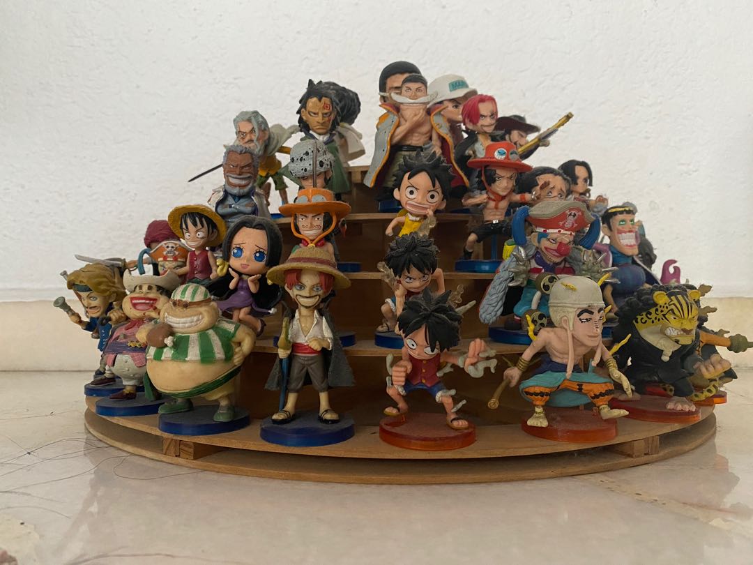 Rare one outlet piece figures