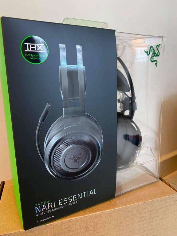 razer nari essential box