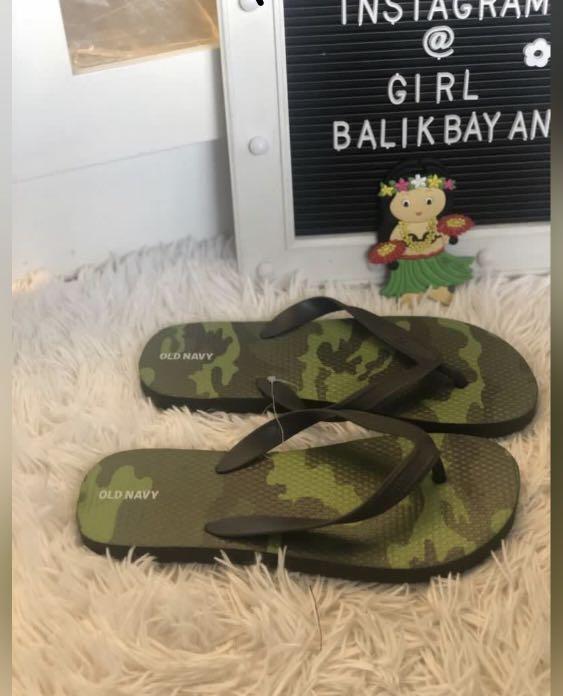 Old navy camo flip flops clearance