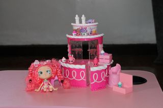 (Category: ) located in . Submitted by shopkins2016 (Listing ID 1061598229, Image 1). Description: .
