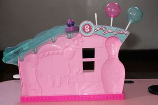(Category: ) located in . Submitted by shopkins2016 (Listing ID 1061597684, Image 1). Description: .