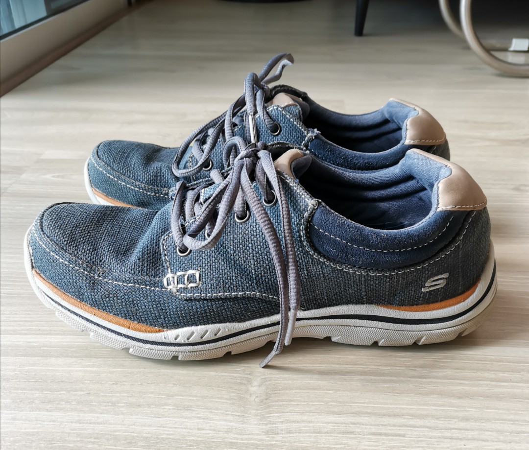 Skechers relaxed fit deals memory foam xl