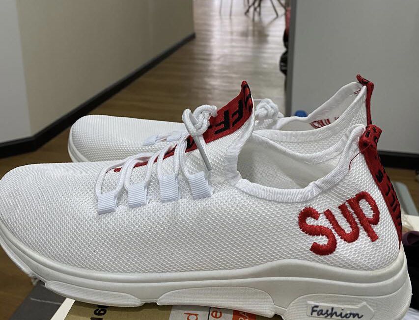 Supreme discount white shoes