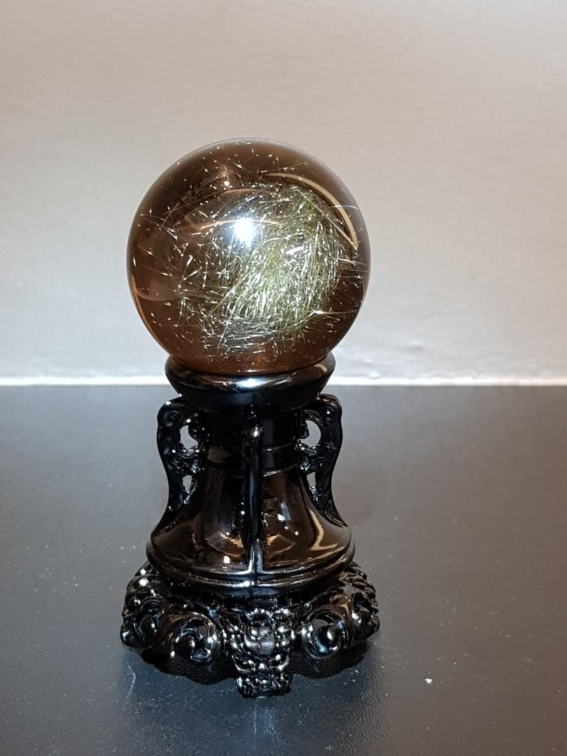 招财 招贵人 转运 镇宅保平安必备 Top Grade Gold Rutilated Titanium Clear Fortune Crystal Ball With Stand 43 9mm 118 Grams 顶级全净体清透钛晶转运水晶球摆件带底座 Women S Fashion Jewelry Organisers Precious Stones On Carousell
