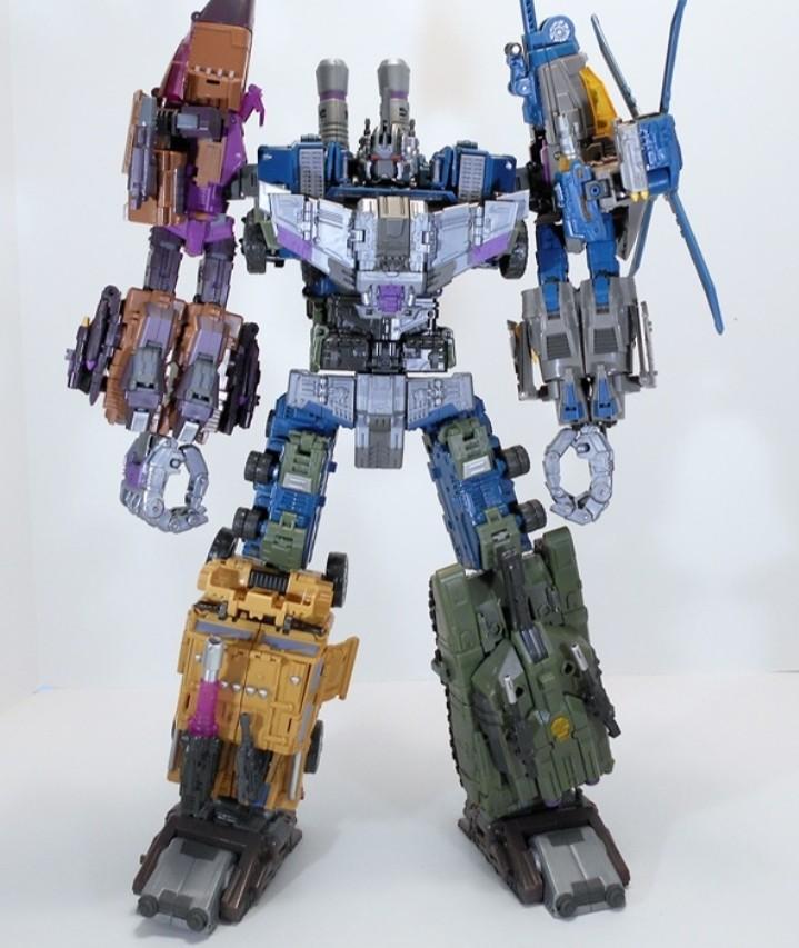 Bot wb01. Bot wb01. Bruticus трансформер. трансформеры бот шотс. трансформеры бот шот фигурки.