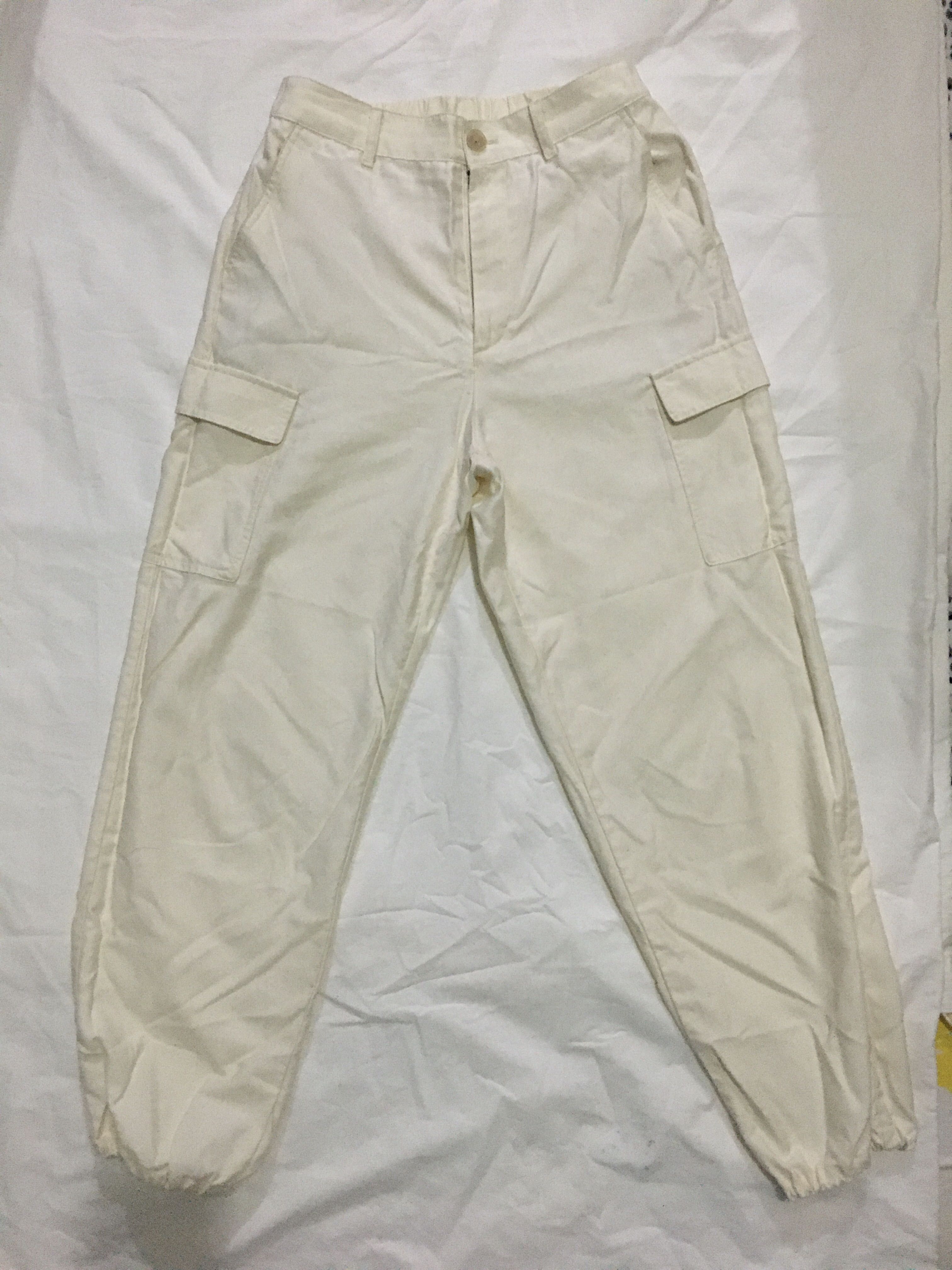 Uniqlo cargo hot sale pants womens