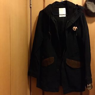（分類：）位於 。 由 cioran 提交（商品編號 1061677732，圖片 1）。簡介： 。