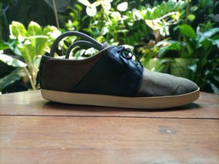 (Kategori: ) berada di . Dikirim oleh r3shoes (ID iklan 1116853365, Gambar 1). Deskripsi: .