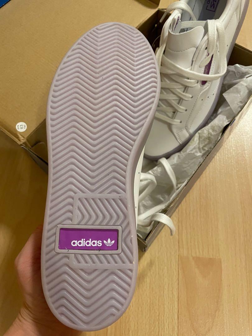 Adidas sleek W FW3461, 女裝, 鞋, 波鞋- Carousell