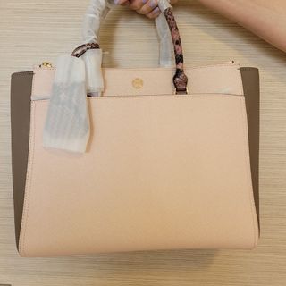 （分類：）位於 。 由 williamhk1 提交（商品編號 1116876140，圖片 1）。簡介： 。