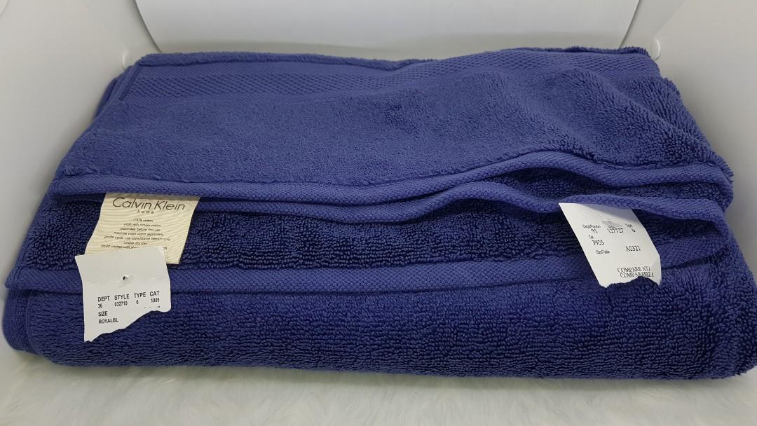 Calvin Klein Solid Color Bath Towel 1 Piece -70 Cm X 140 Cm, 100