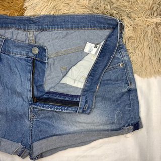 (Category: ) located in . Submitted by emg.officialph (Listing ID 1116946232, Image 1). Description: .