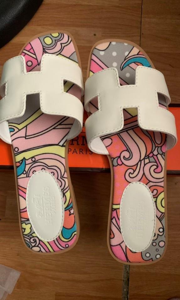 Hermes Oran Flat Sandal White Silk Print lIning Shoes