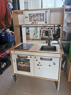 (Category: ) located in . Submitted by lunadoona (Listing ID 1116837781, Image 1). Description: .