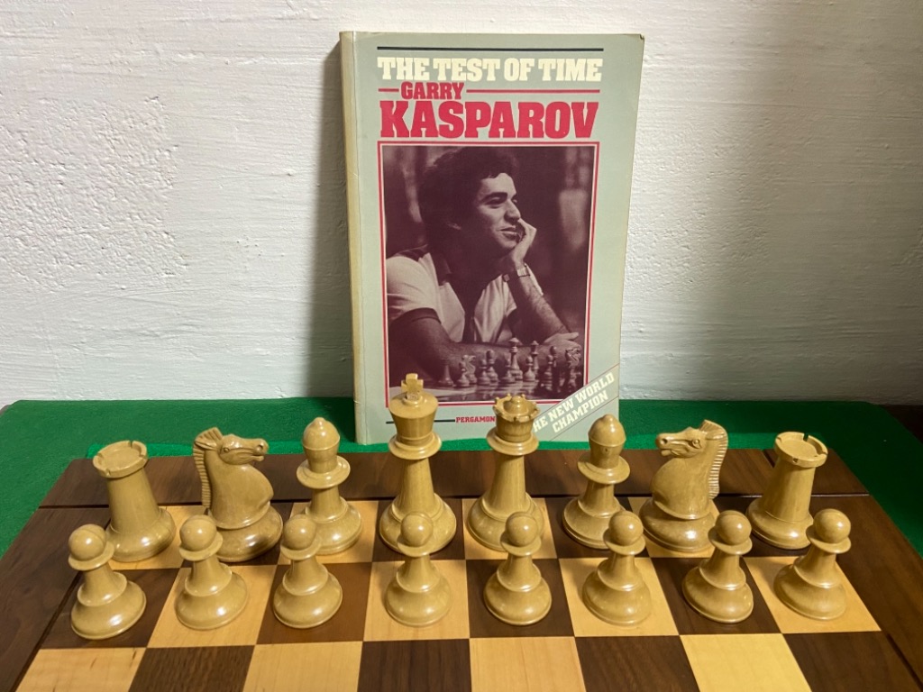 Kasparov : The Test of Time, Hobbies & Toys, Books & Magazines 