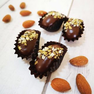 (Category: ) located in . Submitted by mum.homebakes (Listing ID 1060819683, Image 1). Description: .