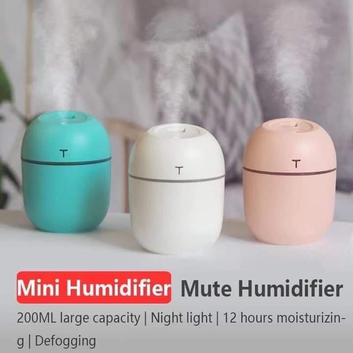 Mini Portable Ultrasonic Humidifer 220Ml (Category: Air Purifiers & Dehumidifiers) located in Quezon City. Submitted by ichealann (Listing ID 1116957264, Image 1). Description: 🌪️Mini Portable Ultrasonic Humidifer🌪️ 🔥Aroma Oil Diffuser USB Mist Maker🔥 ✅ Material: ABS/PP/silicone/electronic components ✅ Working voltage: DC5V ✅ Working current: 400mA ✅ Use power: 1.5W ✅ Spray volume: 40mL / H ✅ Water tank capacity: 420ML / 220ML ✅ Use time: 5-1