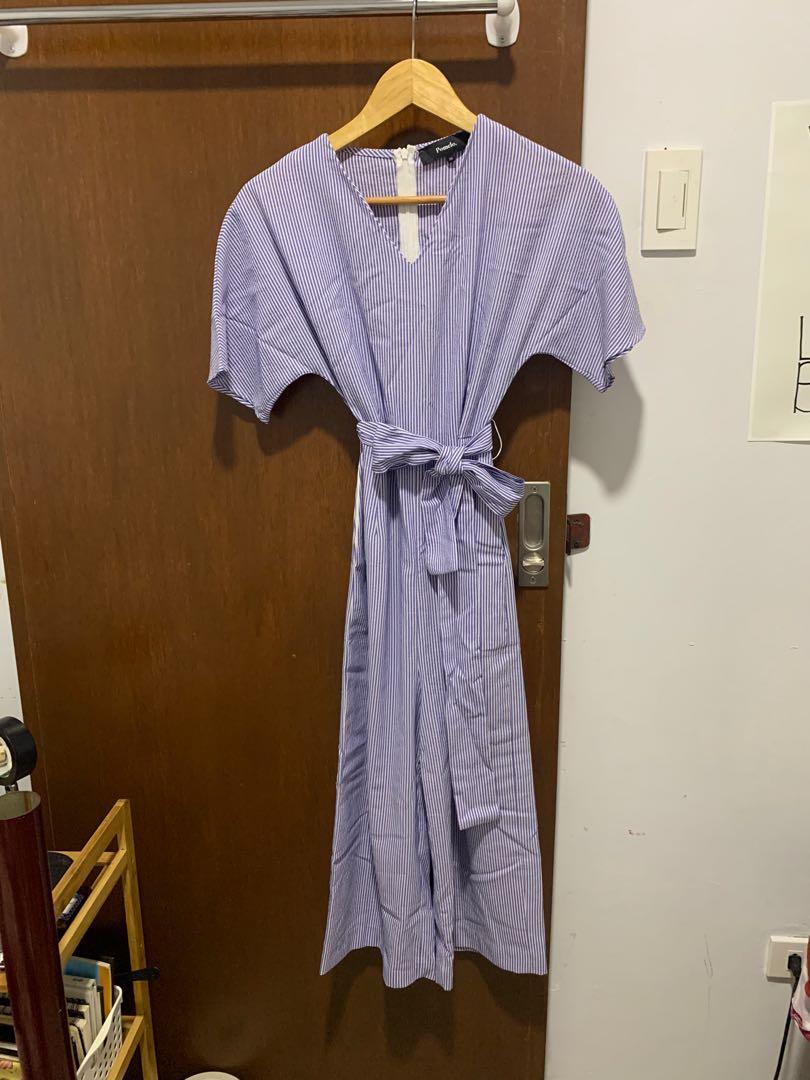 POMELO BLUE AND WHITE STRIPED JUMPSUIT (Category: Jumpsuits) located in Santa Rosa. Submitted by colde (Listing ID 1116967965, Image 2). Description: Bought via Zalora. Original price is 1k+ I’ve only worn this 3 times Really cute, just want to change wardrobe Comes with the cute matchy belt .