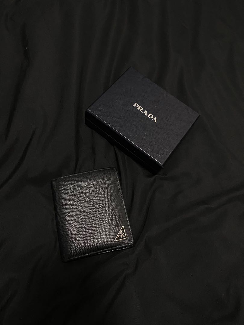 prada wallet boy