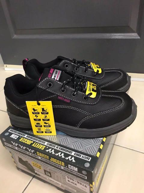 Safety shoes deals perempuan