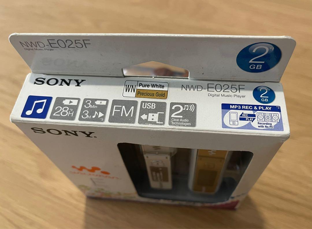 SONY Walkman MP3 Player NWDE025F , 音響器材, 音樂播放裝置 MP3及CD Player Carousell