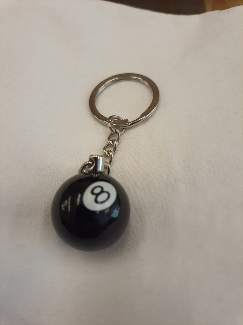 Stussy 8 Ball Keychain, Men's Fashion 