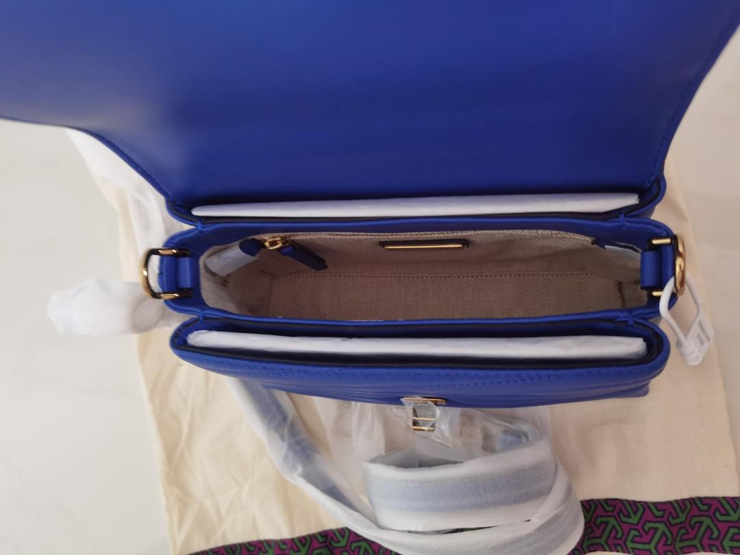 Tory Burch Kira Chevron Top Handle Satchel, Women's Fashion, Bags