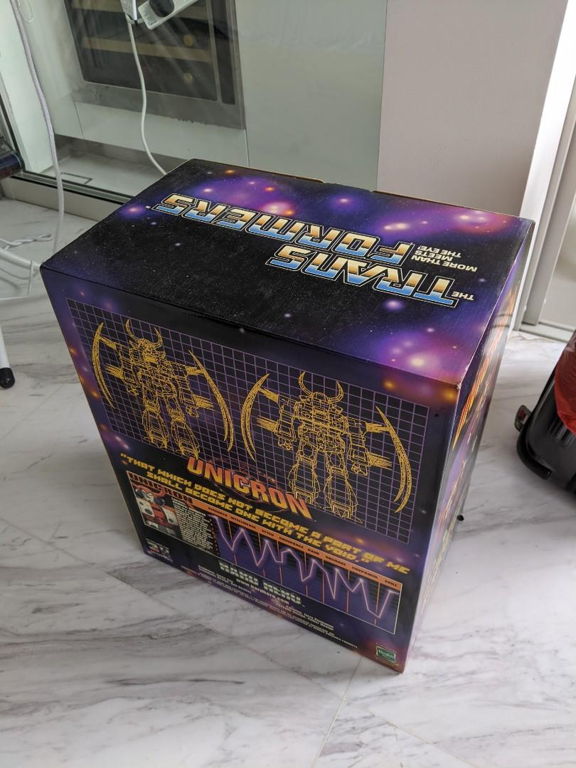 Unicron statue transformers (Category: Toy Figures) located in Singapore. Submitted by ximisai (Listing ID 1116856447, Image 2). Description: .