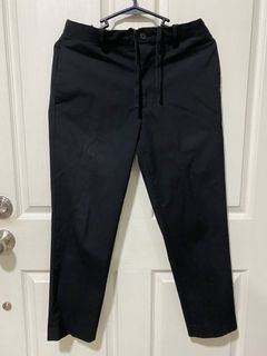 Uniqlo Nylon Utility Geared Pants 3D 