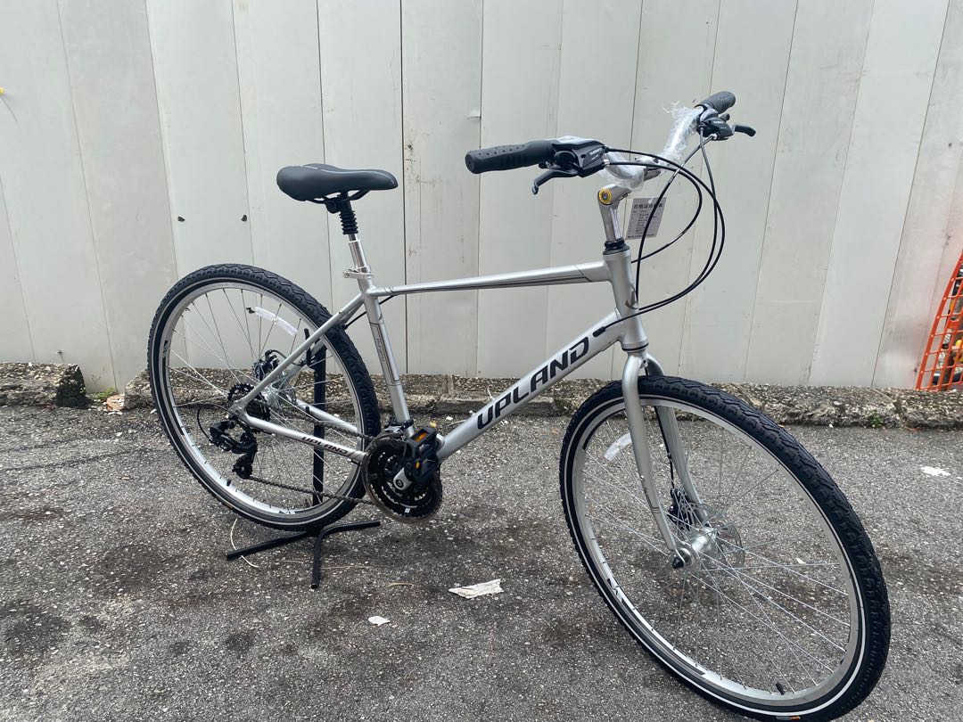Upland Burgess Hybrid 700c Bicycle Sports Equipment Bicycles