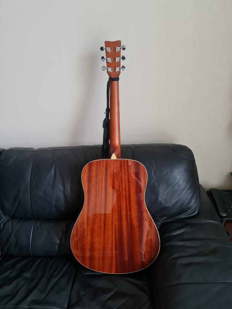 Yamaha acoustic guitar F370DW, Hobbies & Toys, Music & Media, Musical ...