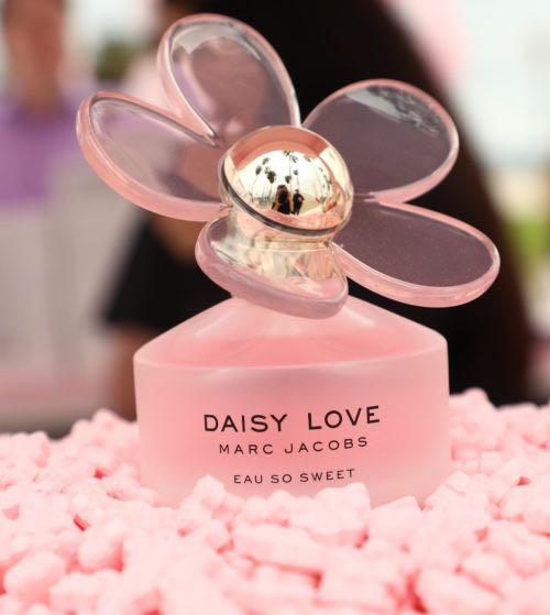 現貨🌸 Marc Jacobs 🌸 Daisy Love Eau So Sweet 🌸 親愛雛菊甜蜜女性
